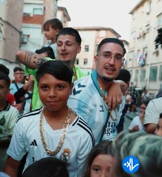 Skales – Shake Body [Spanish (Remix)] ft Oscar el Ruso Cover Art