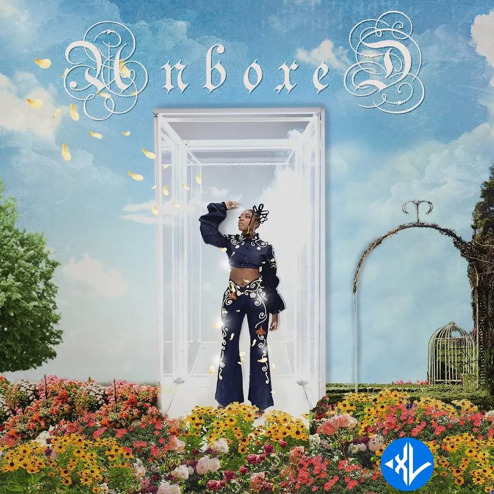 Nissi – Gloves Cover Art