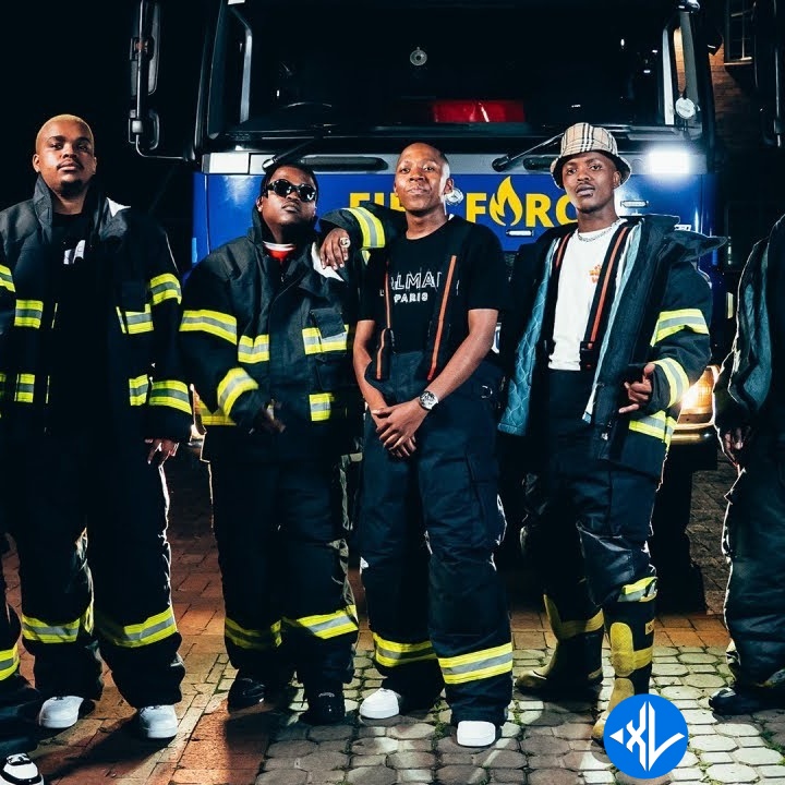 Vigro Deep – A-Z (Yashi Moto) Cover Art